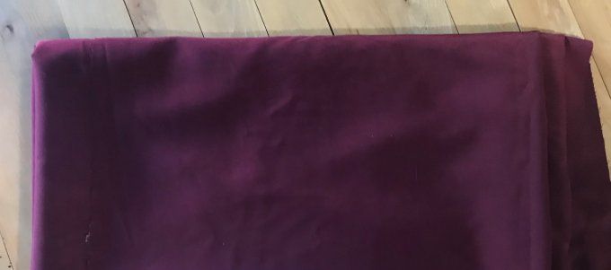 Coupon de tissu synthétique, Lie de vin