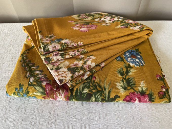 Coupons de tissu vintage "Rebecca" – Laurent Stève pour Boussac, années 1960 – Motif floral rare