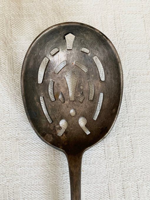 Cuillère à glaçons en métal argenté, modèle fidelio de la maison Christofle