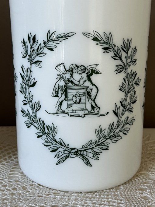 Ensemble de 3 bocaux de type apothicaire en verre d'opale blanc, Vintage, 2 grands et 1 petit 