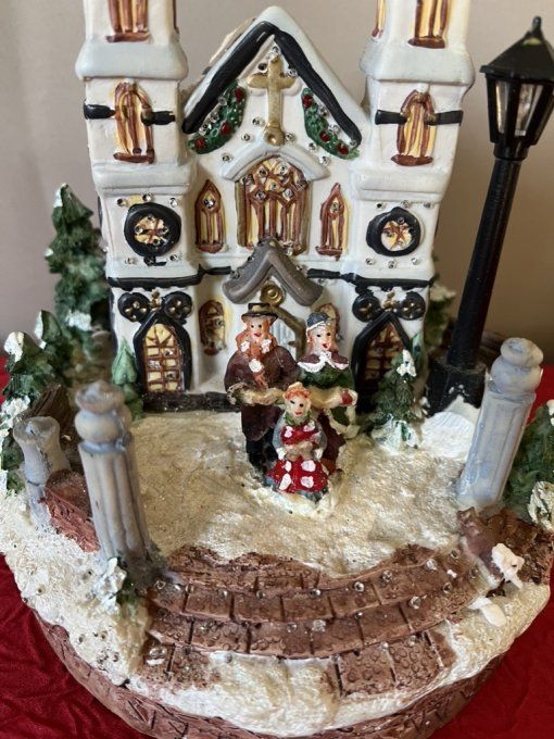 Décoration De Noël, maison lumineuse  et musicale, Église en Céramique
