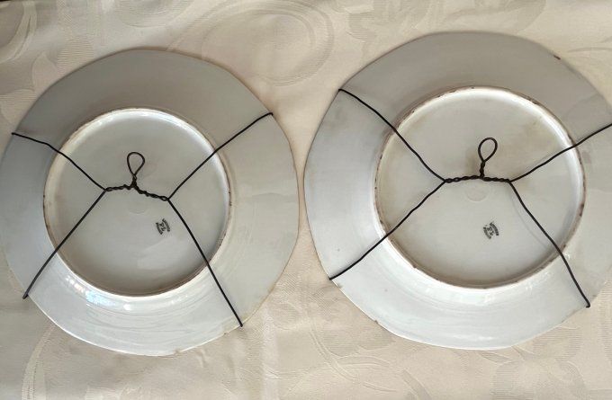 Décoration murale, 2 assiettes, reproductions de Millet, signées PL, Limoges, Porcelaine Limousine