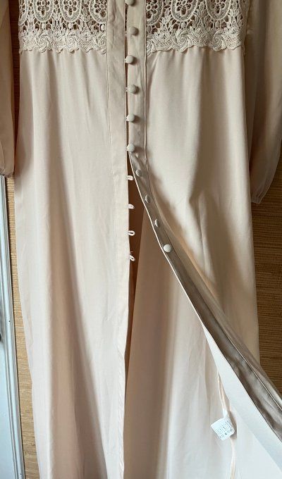 Déshabillé neuf, marque Haoduoyi, long avec dentelle à la taille