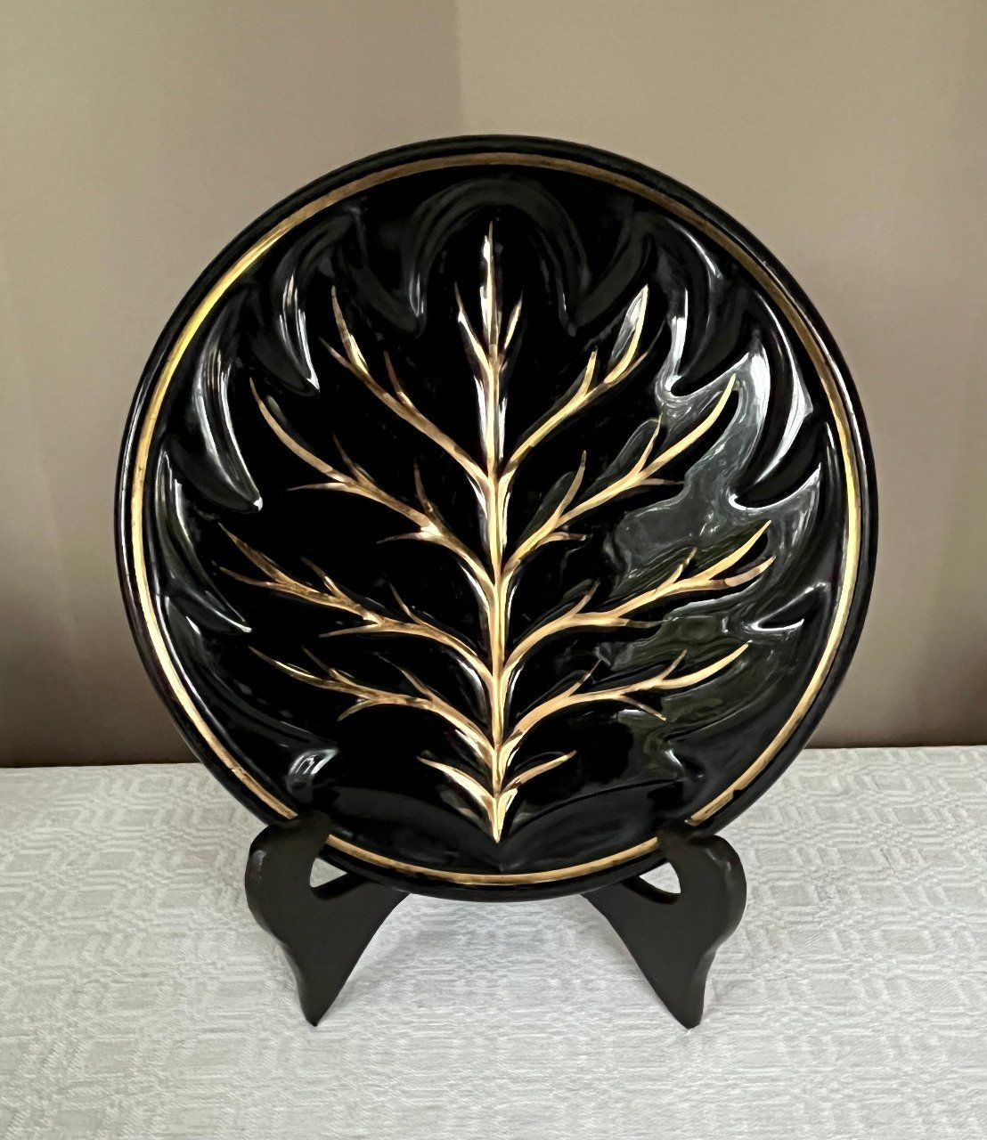 Dessous de plat en céramique, "Arbre de vie" noir et doré, vintage
