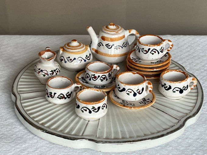 Dinette vintage, service à thé miniature pour maison de poupée