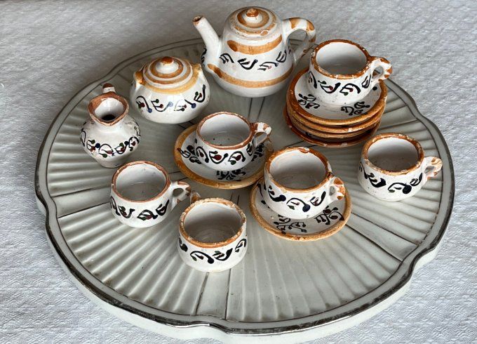 Dinette vintage, service à thé miniature pour maison de poupée