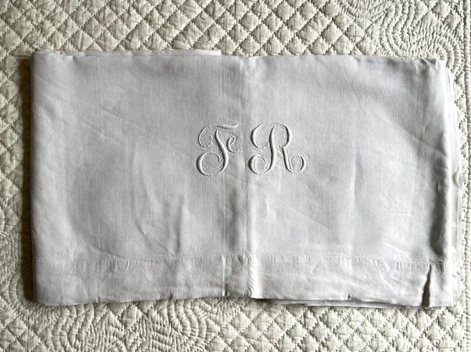 Drap ancien, broderie FR en lin,  207 X 334 cm