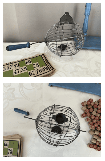 Ensemble ancien de loto / bingo avec roue et cartons vintage, Bar de la Tour Eiffel, Montpellier