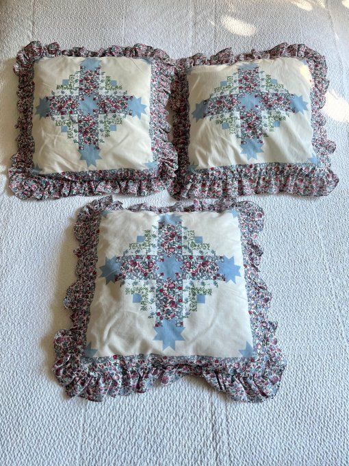 Ensemble de 3 coussins avec jolies housses fleuries, Style Patchwork Floral, Shabby Chic / Campagne
