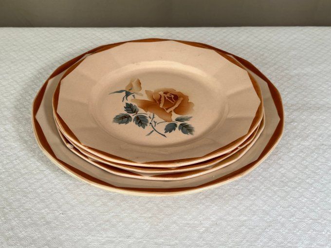 Ensemble de table, 3 assiettes et 1 plat, assiettes Digoin Sarreguemines, modèle 9181