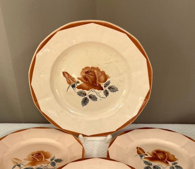 Ensemble de table, 3 assiettes et 1 plat, assiettes Digoin Sarreguemines, modèle 9181