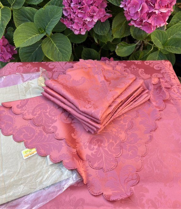 Ensemble Neuf, Linge de Table Jacquard Vieux Rose - Grande Nappe rectangle et 9 Serviettes Assorties