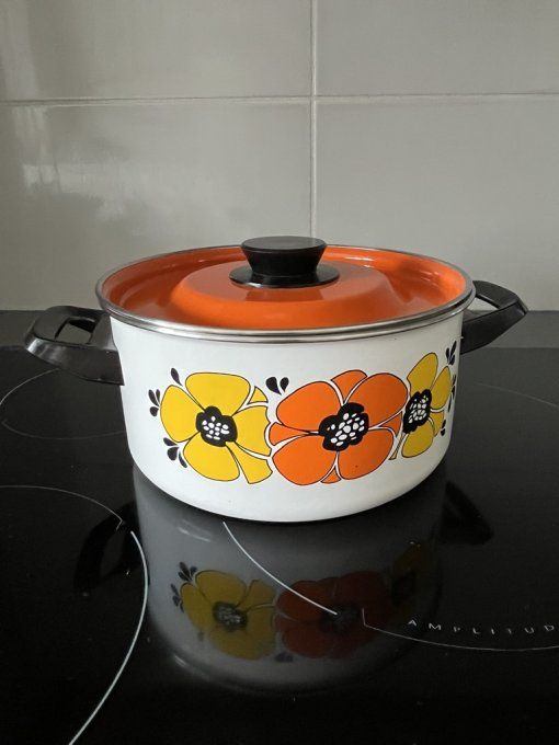 Faitout émaillée à fleurs oranges et jaunes, vintage