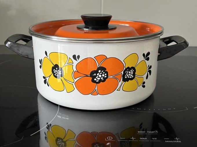 Faitout émaillée à fleurs oranges et jaunes, vintage