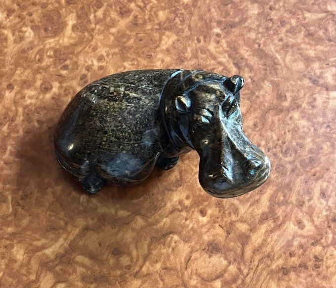 Figurine d'Hippopotame en pierre sculptée, presse papier