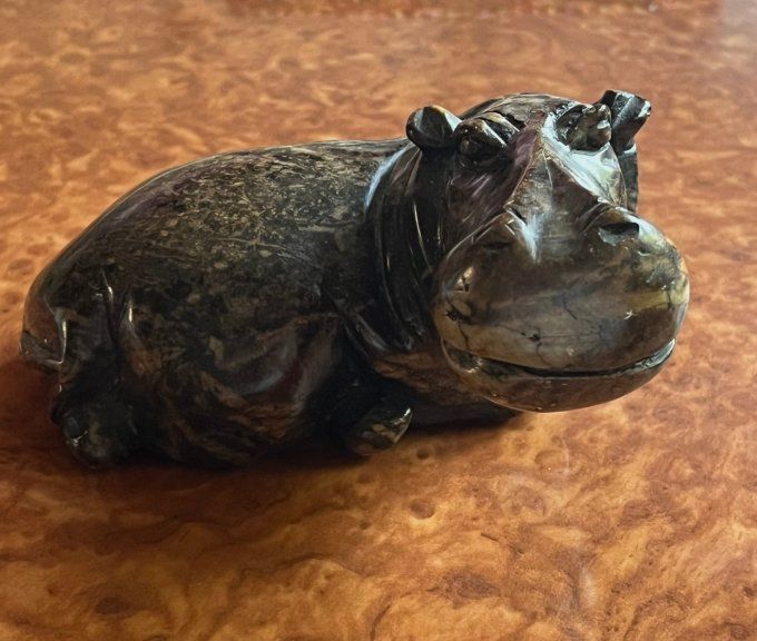Figurine d'Hippopotame en pierre sculptée, presse papier
