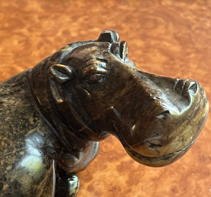 Figurine d'Hippopotame en pierre sculptée, presse papier