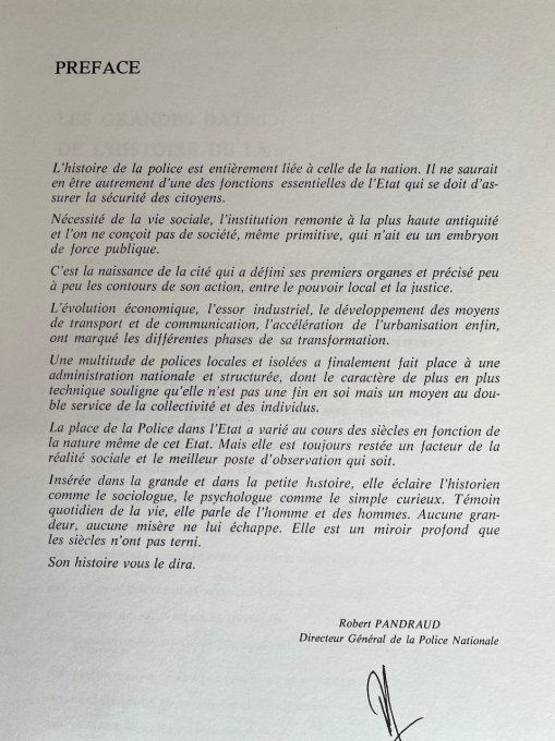 Grand livre,  Histoire de la police, Édition Larrieu - Bonnel, 1977