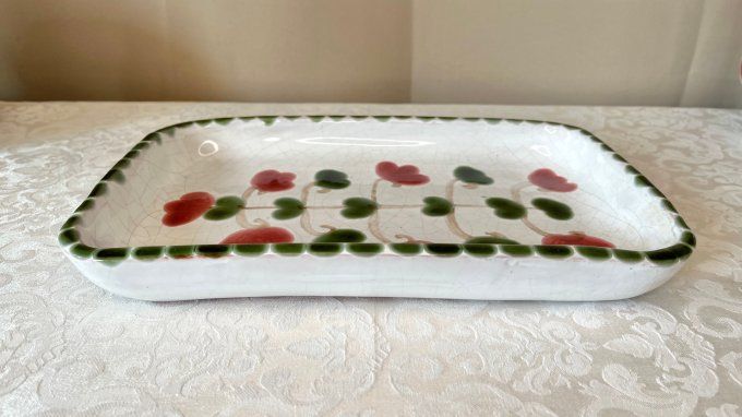 Grand plat rectangulaire vintage en terre cuite émaillée fleurs signées BBB