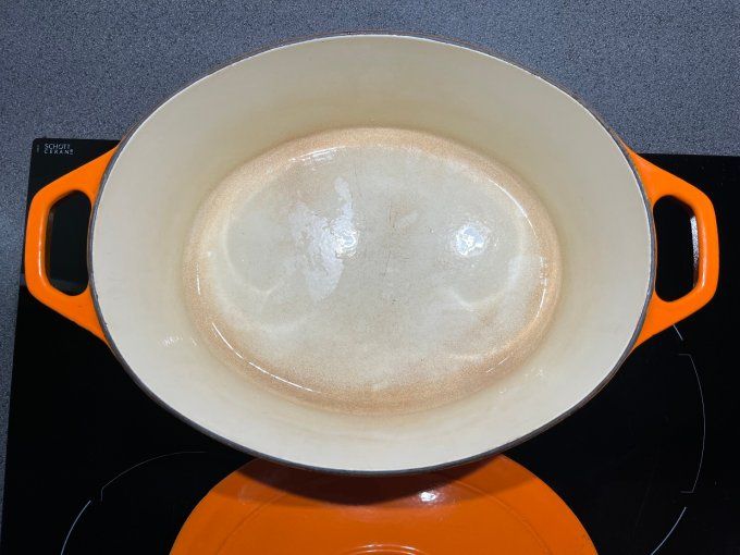 Grande cocotte en fonte, marque Chasseur, taille 33 cm