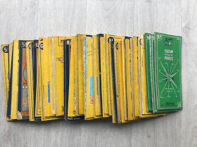 Gros lot de 58 anciennes cartes routières Michelin