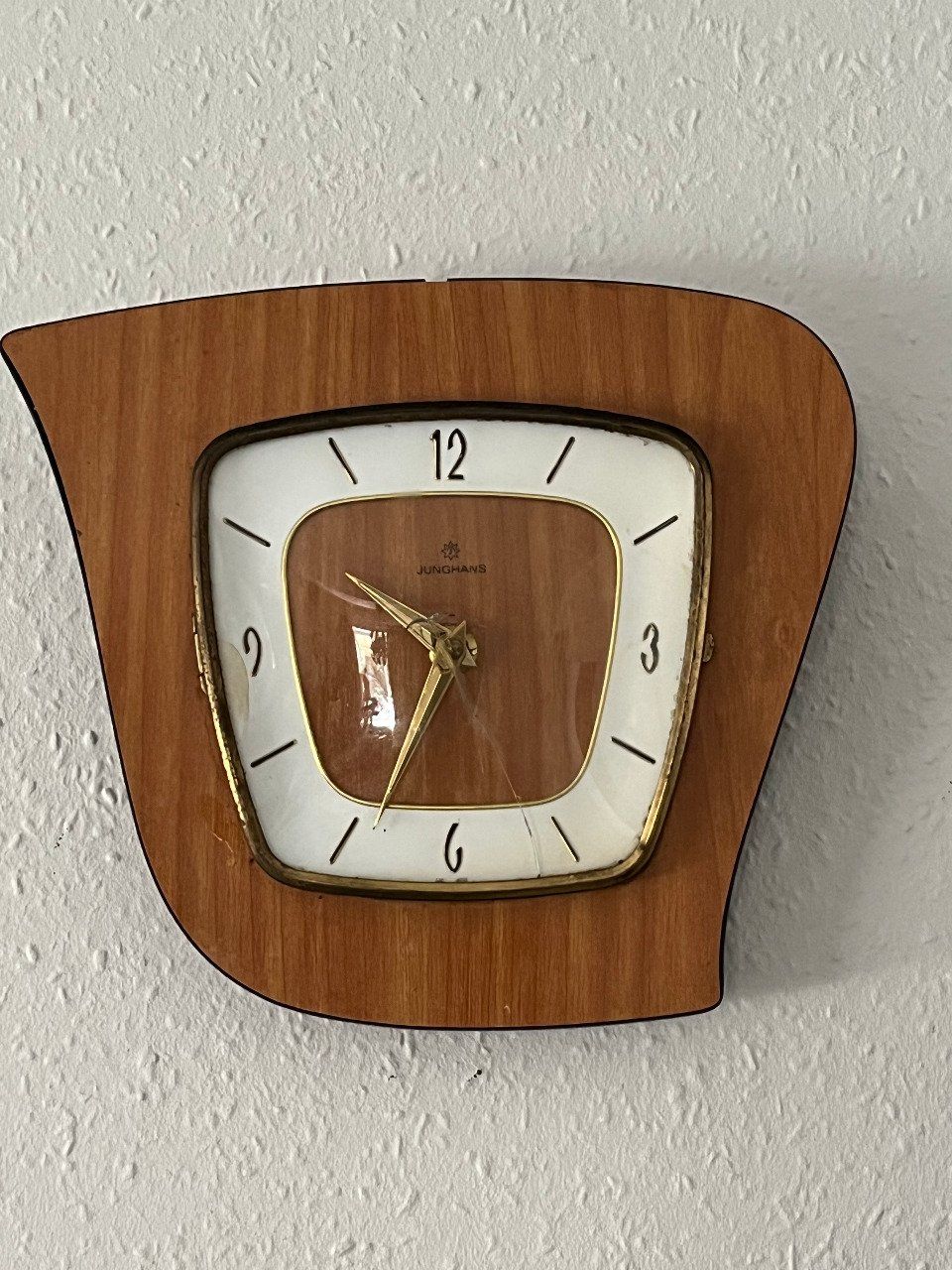 Horloge murale vintage, de marque Junghans