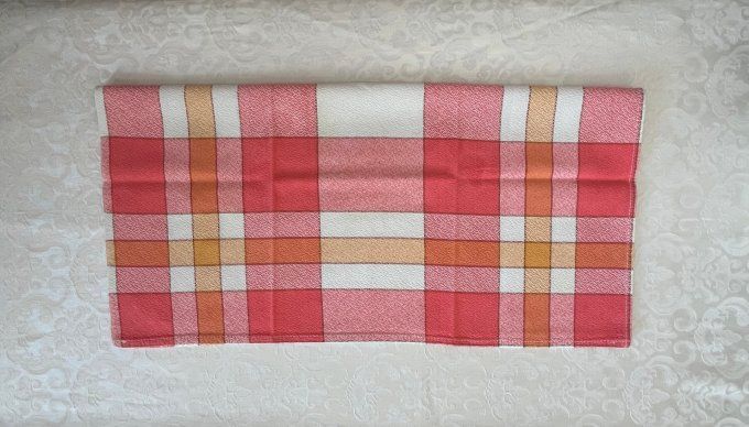 Lot de 6 serviettes de table vintage en tissu à carreaux orange et rouge.