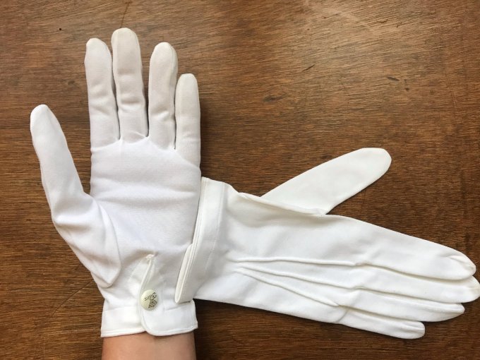 Ancienne paire de gants blans,  Neufs, marque Filex des années 50