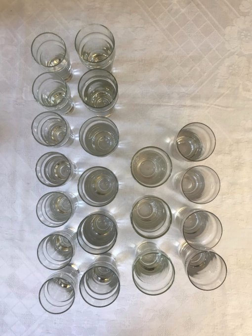 20 verres soufflés,  traditionnel Beldi, à thé, à café et verres à eau