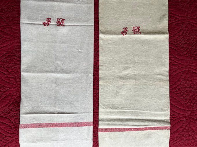 Ancienne nappe de vigneron utilisée aux moments des  vendanges, Monogramme JM