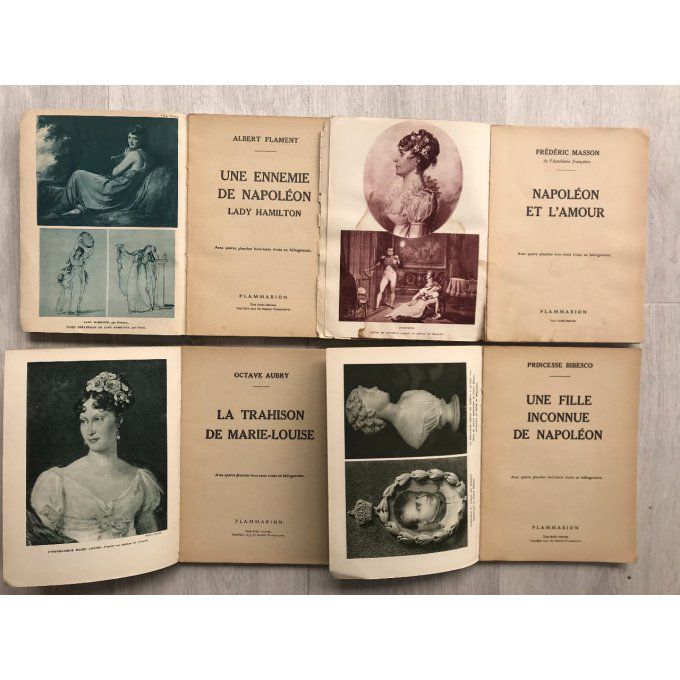 4 livres des années 30 sur la vie de Napoléon