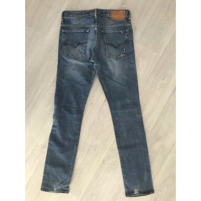 Jean Guess, très mode, T31, excellent état