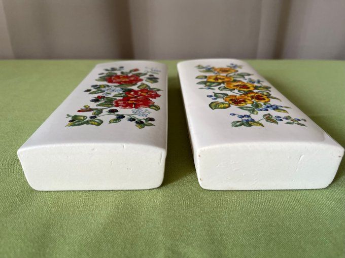 Paire d'Humidificateurs de Radiateur / Vases Décoratifs Vintage en céramique