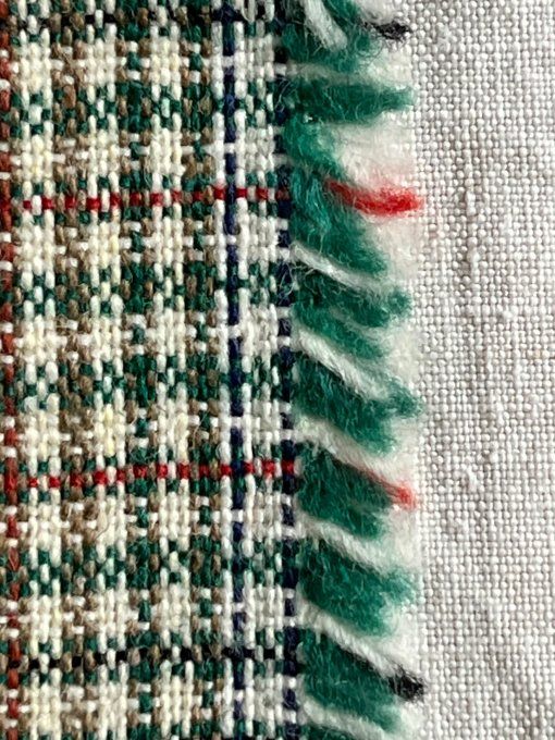 Coupon de tissu à carreaux, tartan Gun Club vert bordeaux