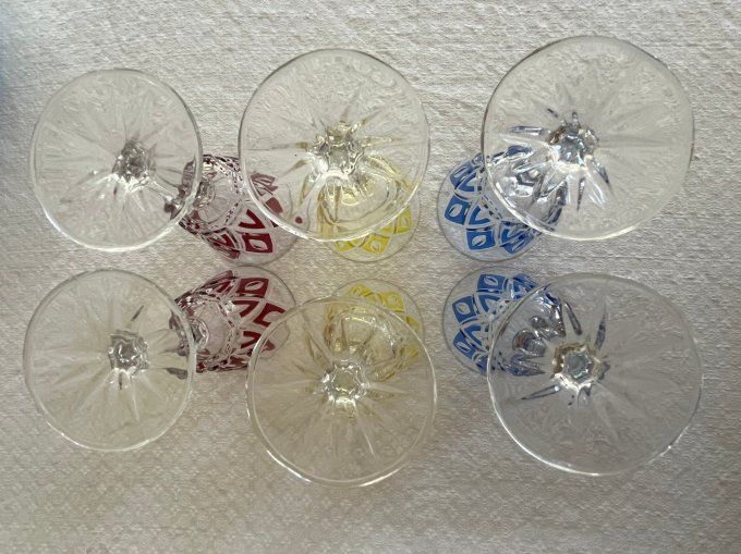 Lot de 6 verres à vin blanc Arlequin, vintage 