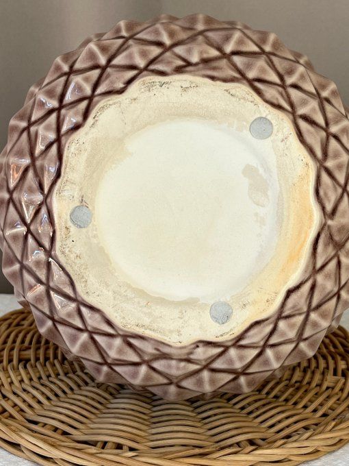 Joli vase en céramique texturé mauve / rose brun - Design Géométrique 'Ananas' 