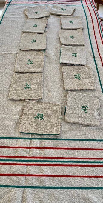 Beau linge de table Basque, vintage, Grande nappe et 12 serviettes, initiales brodées SM
