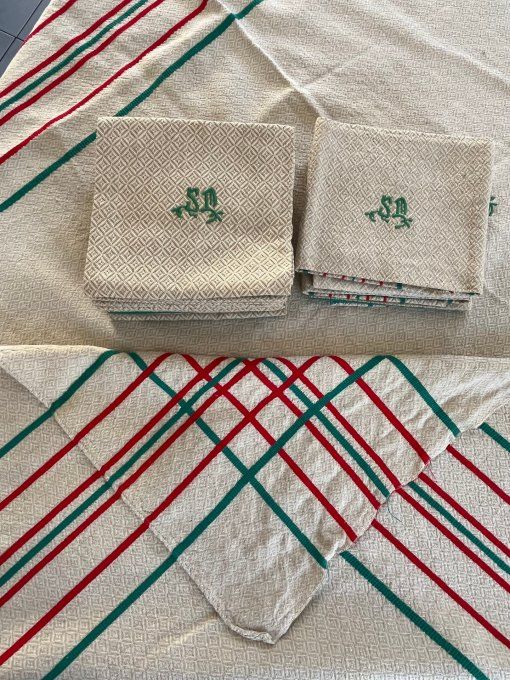Beau linge de table Basque, vintage, Grande nappe et 12 serviettes, initiales brodées SM