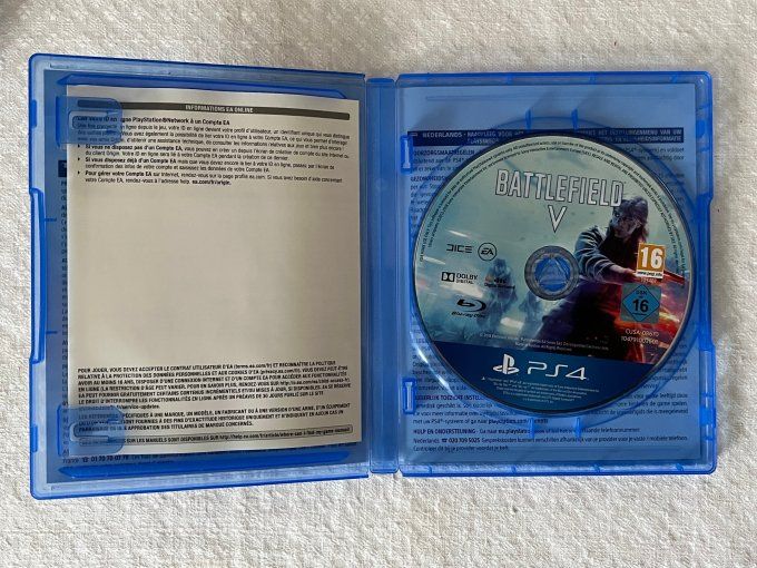 Jeu PS4,  Battlefield V, de 2018. Jeu de combats.