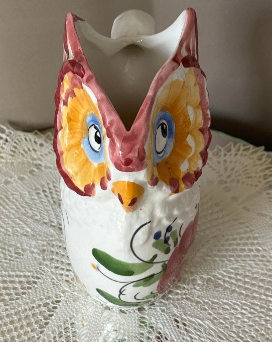 Chouette ! Une carafe en céramique vintage, barbotine en forme de chouette 