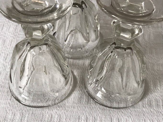 3 anciens magnifiques verres, épais, soufflés 