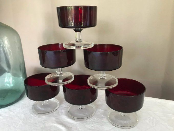 6 Coupes à champagne, glace, dessert LUMINARC rouge modèle Suéde, Vintage