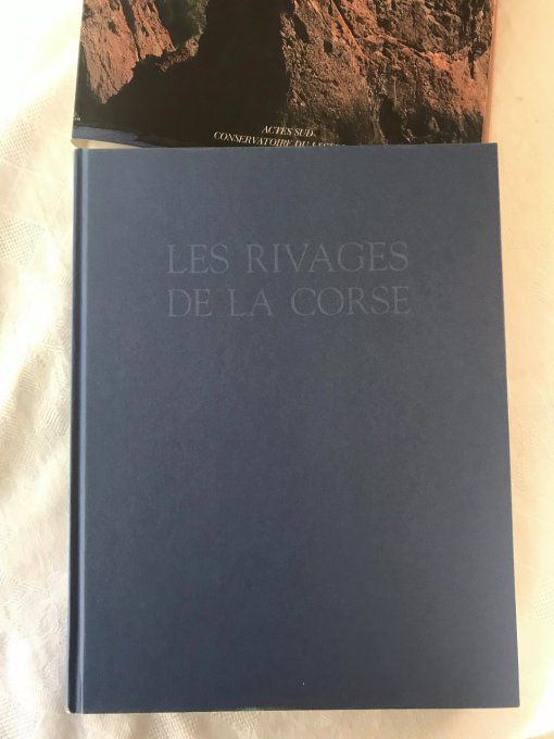 Livre Les rivages de la Corse, Actes sud, Conservatoire du littoral