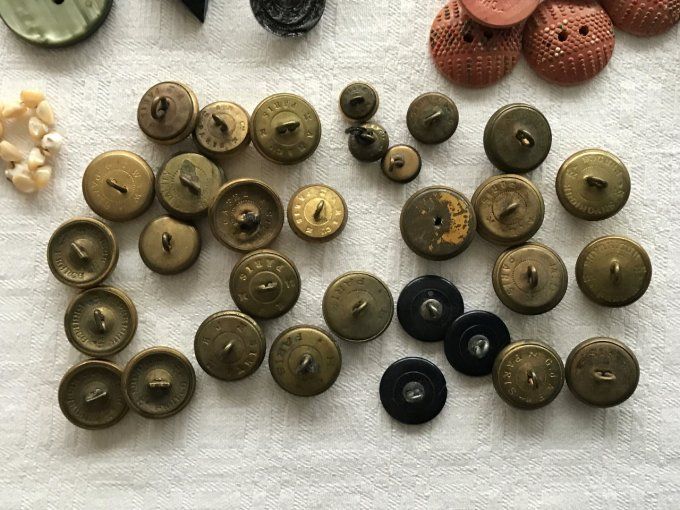 Lot de boutons anciens, Navy, marine nationale + divers