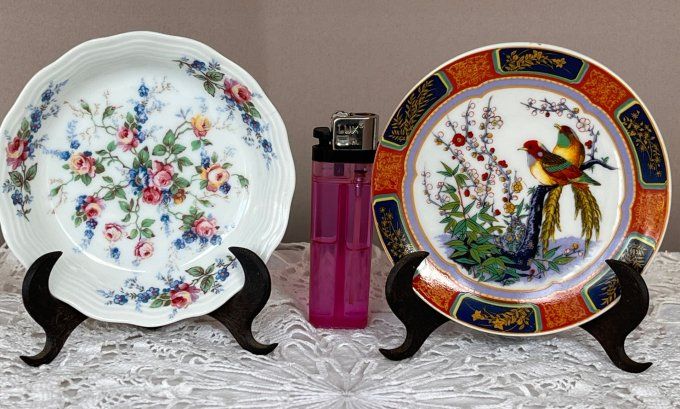 Petite Assiette fleurie, Décorative Limoges France et son Support