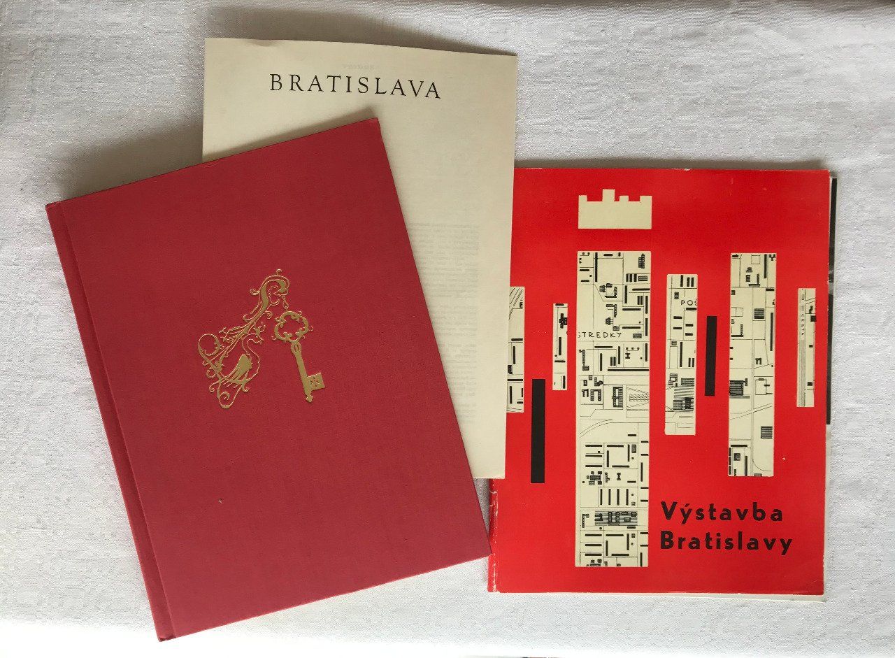 RARE ! Livre Bratislava, Eugen Lazistan, 1965 + Revue Construction de Bratislava 1963