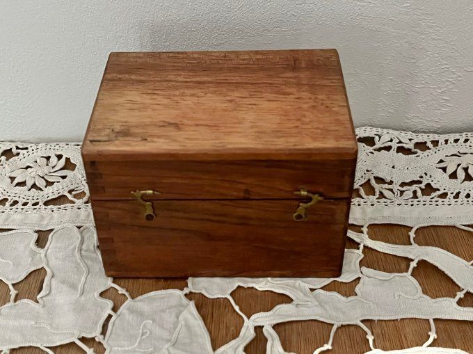 Instrument de Géomètre Ancien : Équerre d'Arpenteur Laiton & Boîte Bois - Cabinet de Curiosités