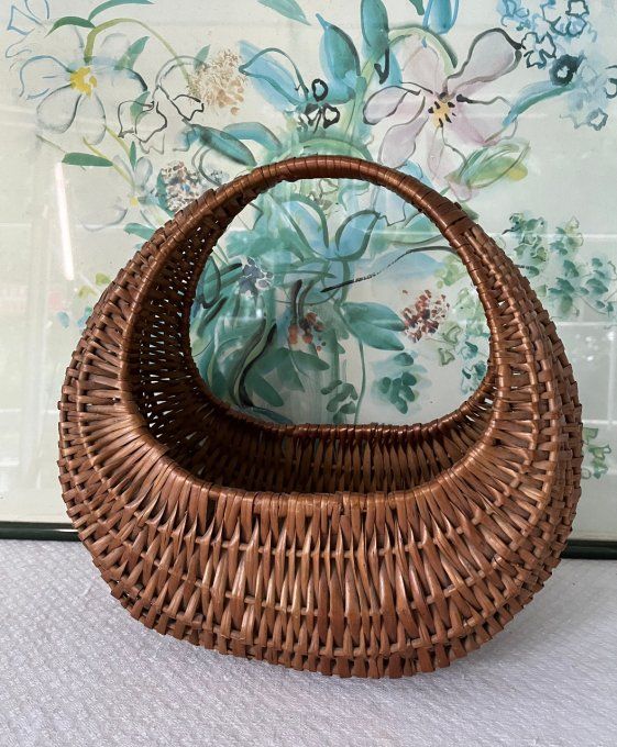 Joli panier gondole en osier, vintage