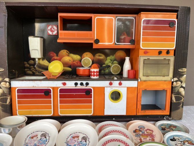 Jouet, cuisine aménagée "Comme maman" Coqueval, vintage