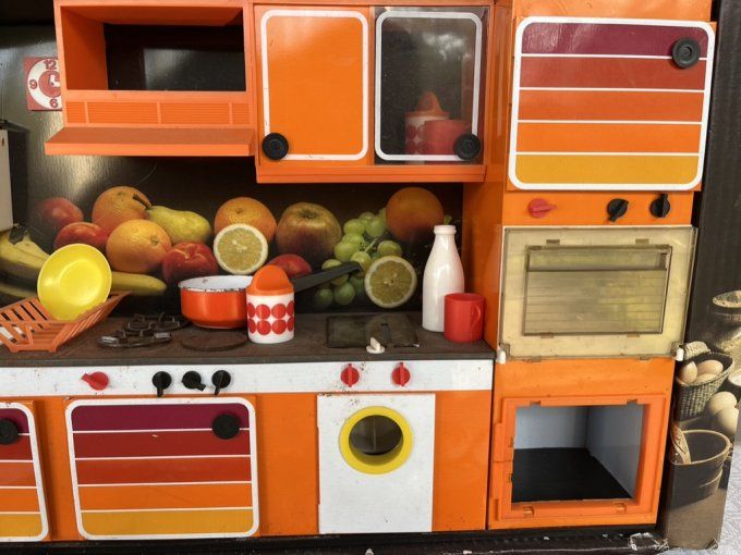 Jouet, cuisine aménagée "Comme maman" Coqueval, vintage
